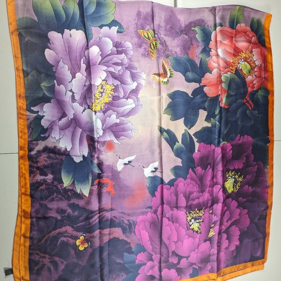 Fashion Scarf Womens 33.5 x 71 in Purple Red Flower Floral Pattern Summer Shawl - Picture 4 of 4